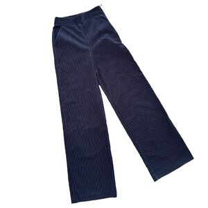 Frame Le Pallazo Pants. High Rise. 98% Cotton with elastane.
